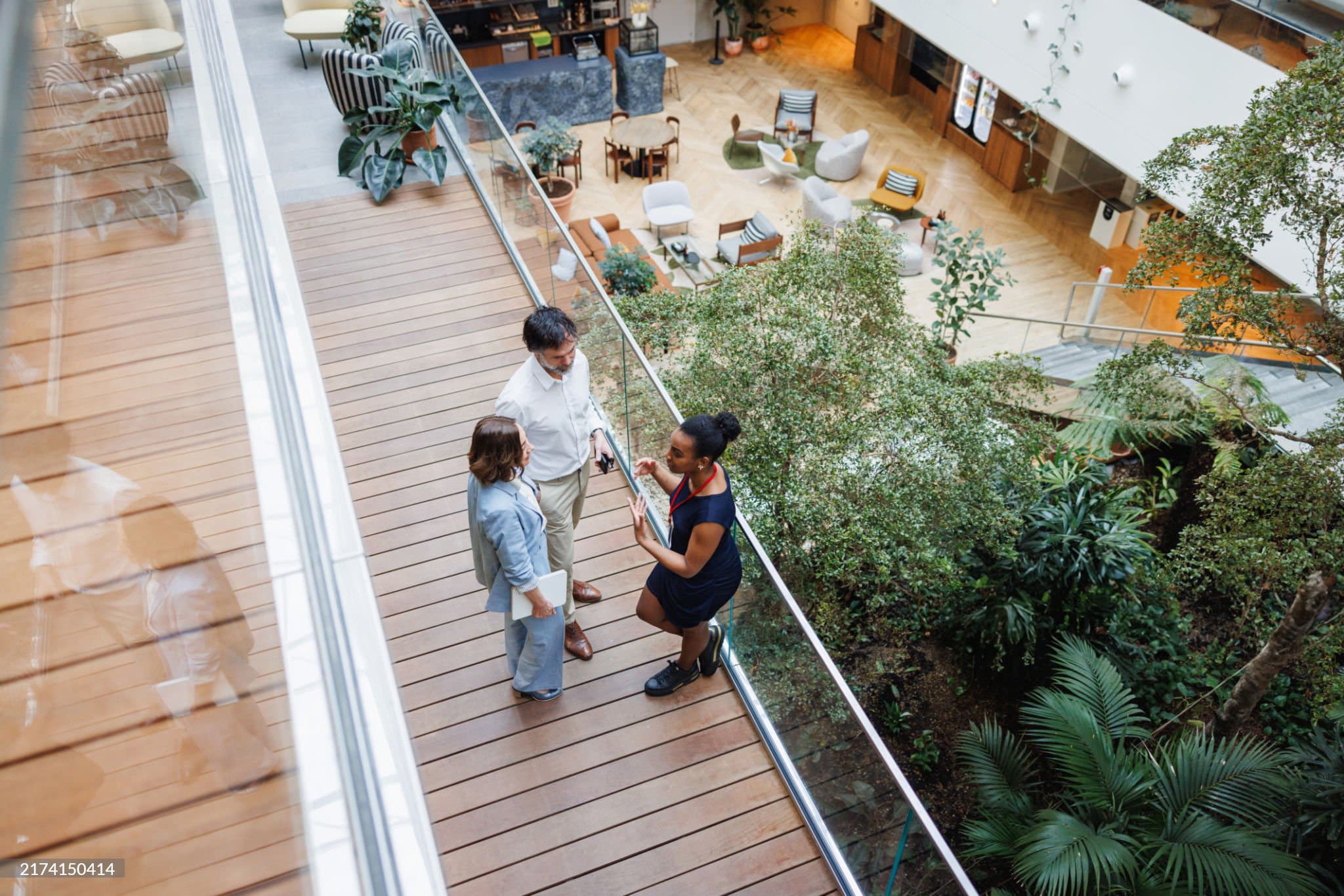 cloudModernizationBg